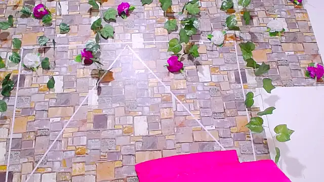 Snapshot of MaidenGame chatting on 02.16.26 MaidenGame online show from 02.16.26