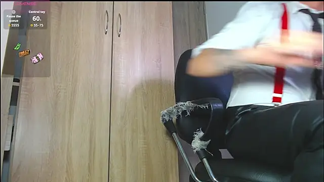 leonal oconer online show from 12.18.25