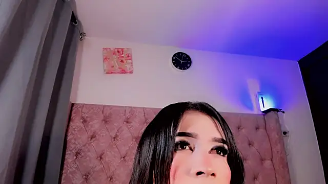 kimMaddiee online show from 05.27.26