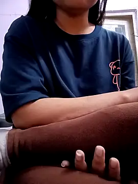 Snapshot of Harpreet_49 chatting on 02.24.25 Harpreet 49 online show from 02.24.25