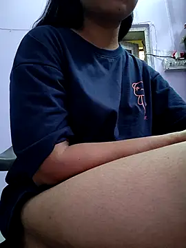 Snapshot of Harpreet_49 chatting on 09.23.25 Harpreet 49 online show from 09.23.25