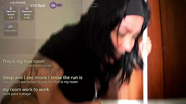 Marinnett11 online show from 03.17.25