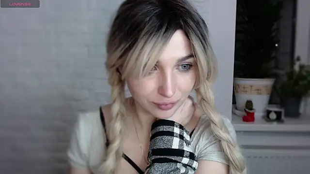 Yoda21 online show from 01.15.25