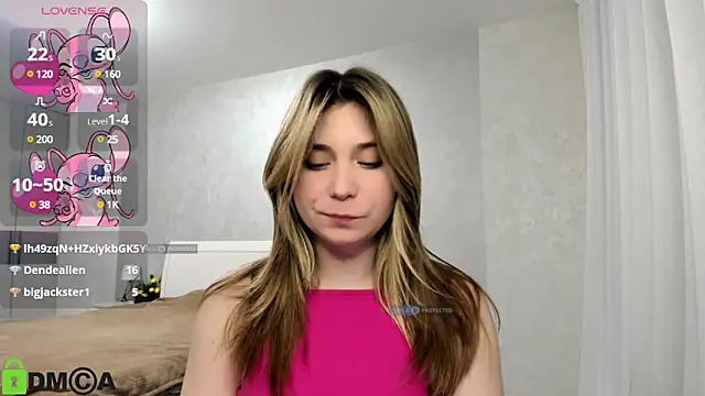 SweetMonicka online show from 01.05.25