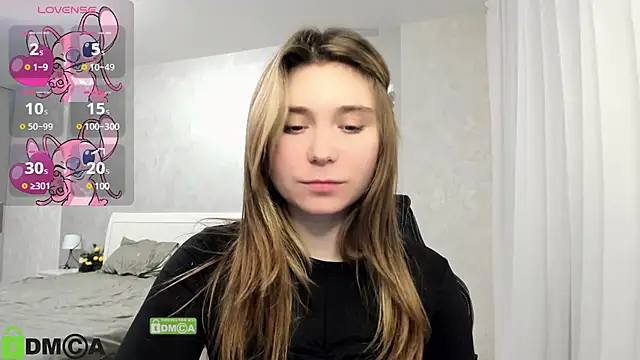 SweetMonicka online show from 01.17.25