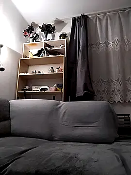 Snapshot of LauraBaby chatting on 12.15.25 LauraBaby online show from 12.15.25