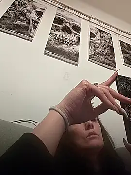 LauraBaby online show from 03.30.26