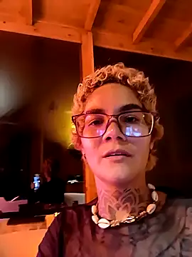 anaroman01 online show from 03.21.25