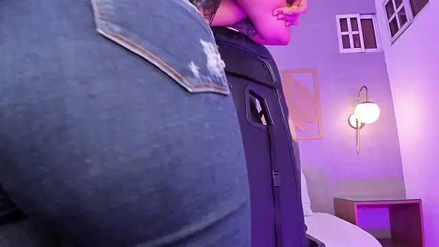 Snapshot of majo_rosse_ chatting on 09.19.25 majo rosse online show from 09.19.25