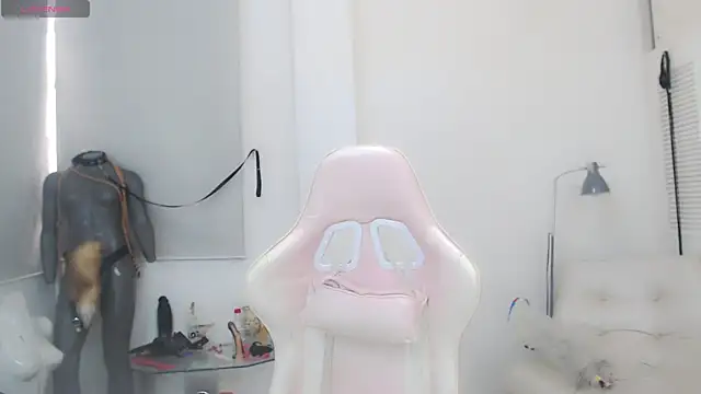 sasha mom69  online show from 11.12.25