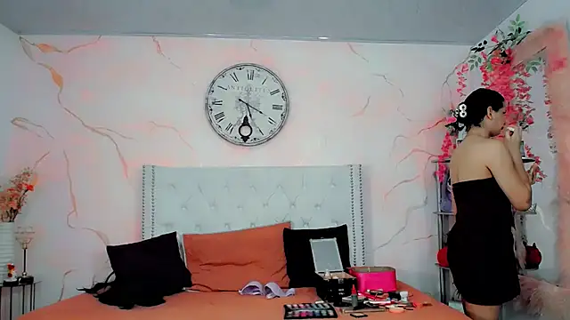 maria camilacms online show from 11.26.25