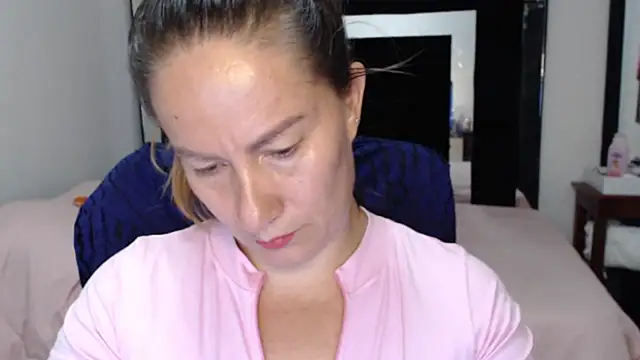 CATRINA-83 online show from 08.04.26