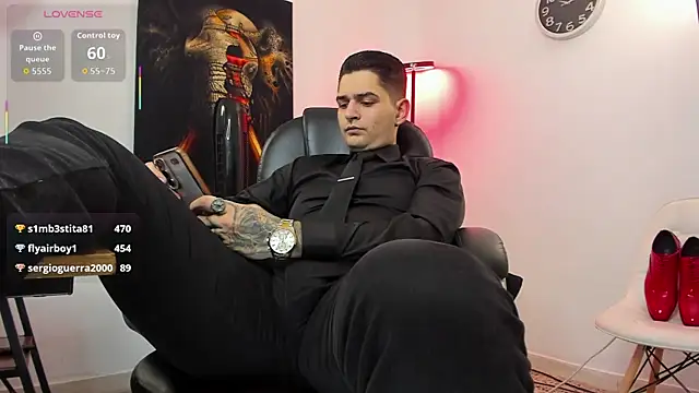 Snapshot of Nicolas_Fellener chatting on 10.22.25 Nicolas Fellener online show from 10.22.25