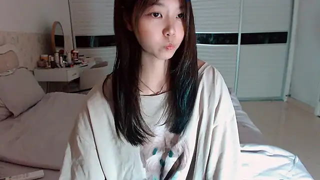 -Lucky Girl online show from 05.26.26