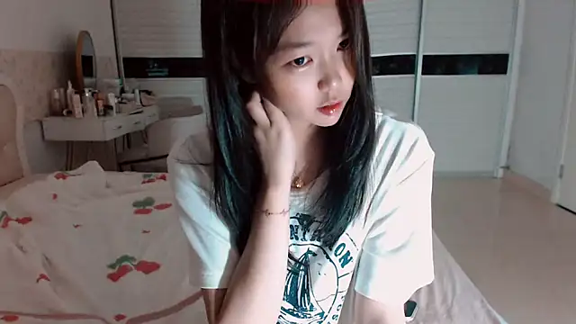 -Lucky Girl online show from 07.20.26