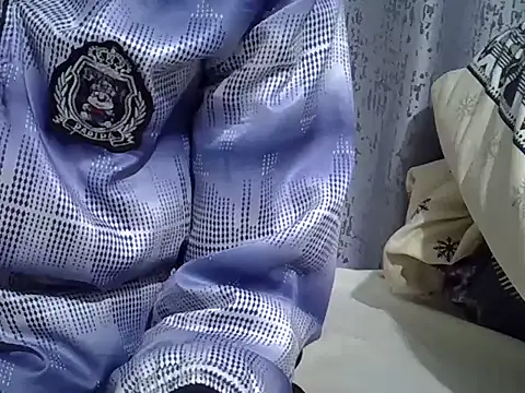 Snapshot of sweet_veee chatting on 10.25.25 sweet veee online show from 10.25.25