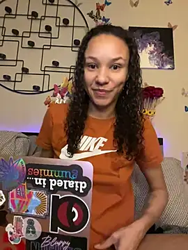  Neeka  online show from 01.15.25