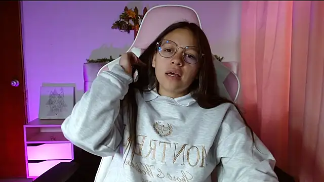 SamanthaRoldaan online show from 02.13.25