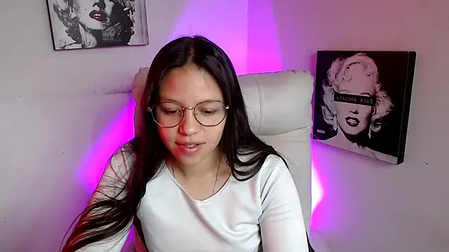 SamanthaRoldaan online show from 03.17.25