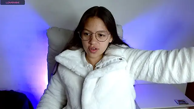 SamanthaRoldaan online show from 03.19.25