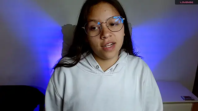 SamanthaRoldaan online show from 03.20.25