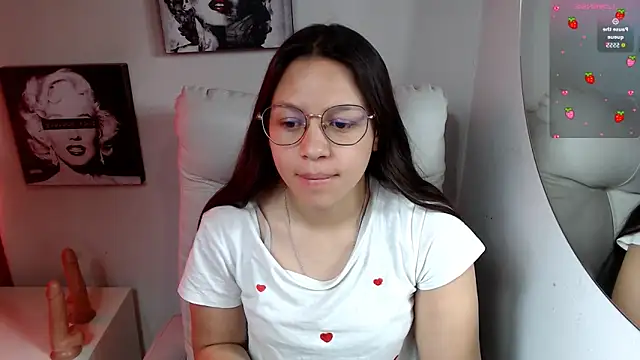 SamanthaRoldaan online show from 11.28.25