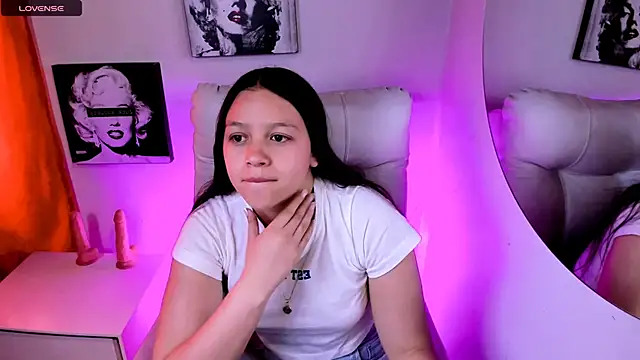 SamanthaRoldaan online show from 03.23.26