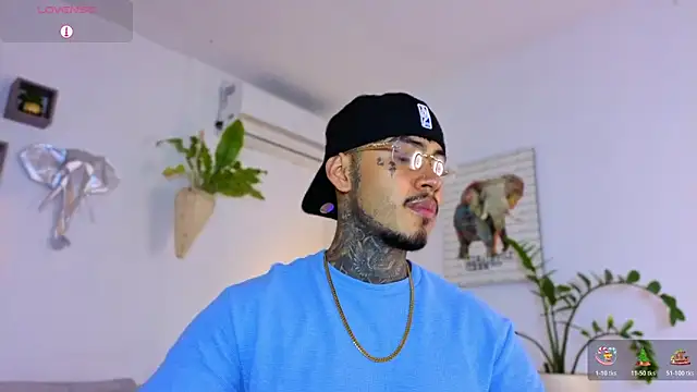 JordanSmiith  online show from 12.19.25