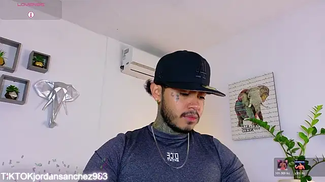 JordanSmiith  online show from 02.06.26