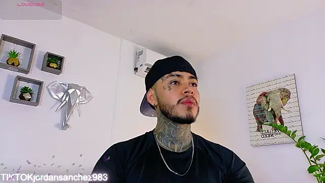 JordanSmiith  online show from 02.11.26