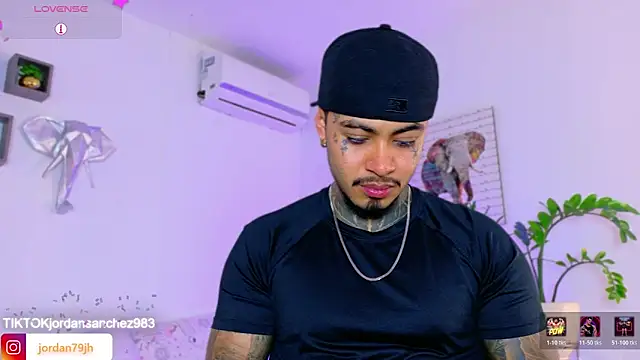 JordanSmiith  online show from 04.01.26