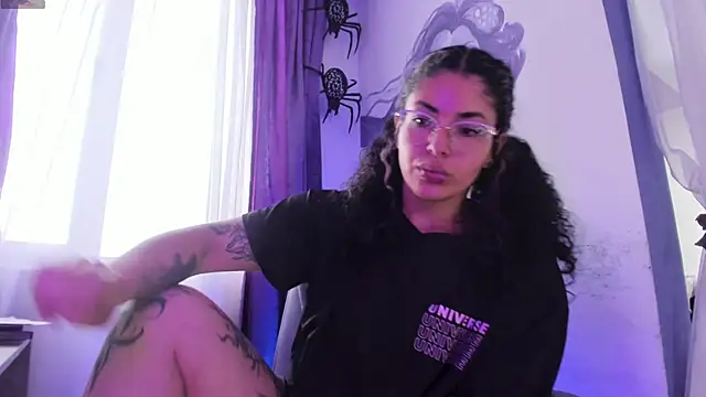 witchviolet online show from 11.23.25