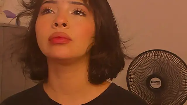 chloe watson  online show from 07.09.26