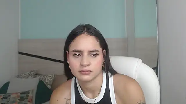 Snapshot of heidy_hoiss chatting on 01.11.25 heidy hoiss online show from 01.11.25