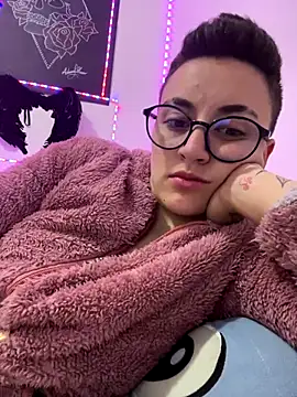 linda 33 online show from 12.03.24