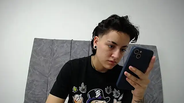 linda 33 online show from 01.11.26