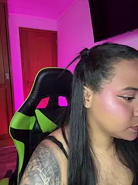 leila 22 online show from 03.02.26