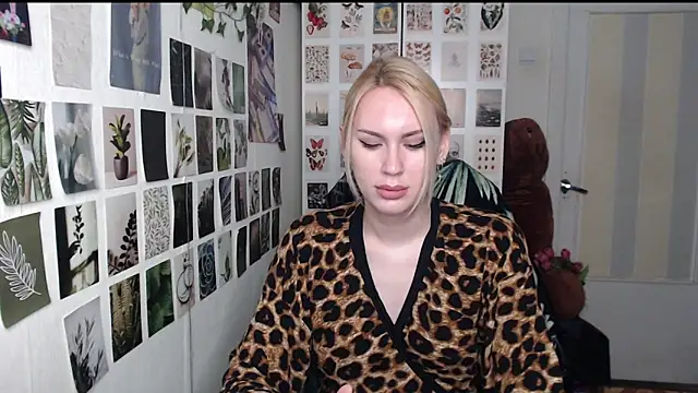 CapriScorpion online show from 06.11.26