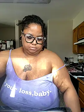 kweenxkarma online show from 10.21.25