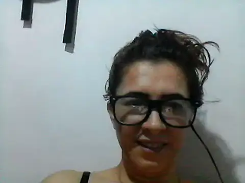Snapshot of mademonsexy chatting on 01.18.25 mademonsexy online show from 01.18.25