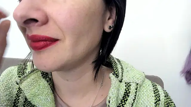 queen fetish online show from 01.17.25