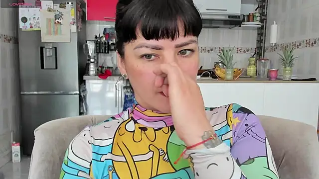 queen fetish online show from 02.28.25