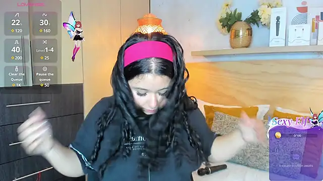 Snapshot of Atenea_cuteee chatting on 12.30.24 Atenea cuteee online show from 12.30.24