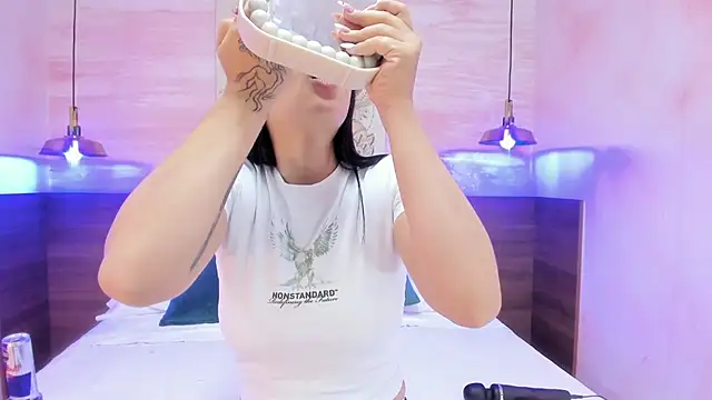 AnneDixie online show from 01.11.26