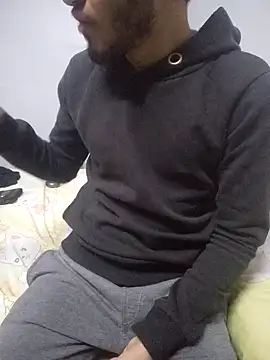 Snapshot of Arabian-B chatting on 12.13.24 Arabian-B online show from 12.13.24