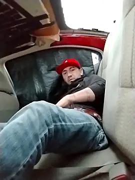 Snapshot of prettyboi6992 chatting on 02.12.25 prettyboi6992 online show from 02.12.25