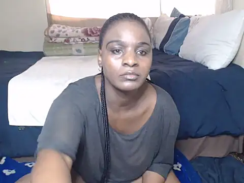 Snapshot of AdelaideT chatting on 10.20.25 AdelaideT online show from 10.20.25