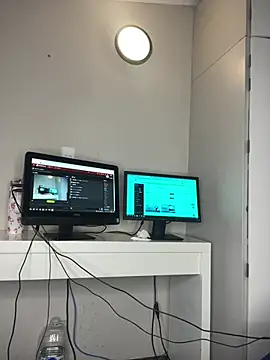 Snapshot of Bustygoddess32 chatting on 01.11.26 Bustygoddess32 online show from 01.11.26