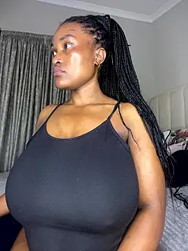 Snapshot of Bustygoddess32 chatting on 01.13.26 Bustygoddess32 online show from 01.13.26