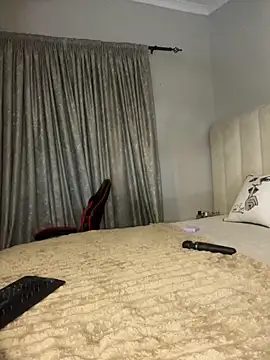 Snapshot of Bustygoddess32 chatting on 02.28.26 Bustygoddess32 online show from 02.28.26